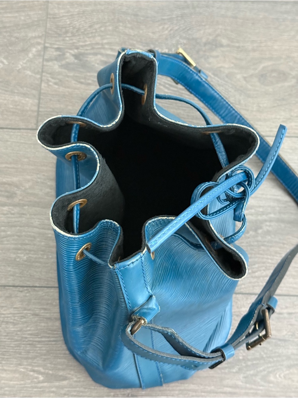 Louis Vuitton Epi Petit Noe shoulder bucket bag authentic handbag vintage - Picture 7 of 14